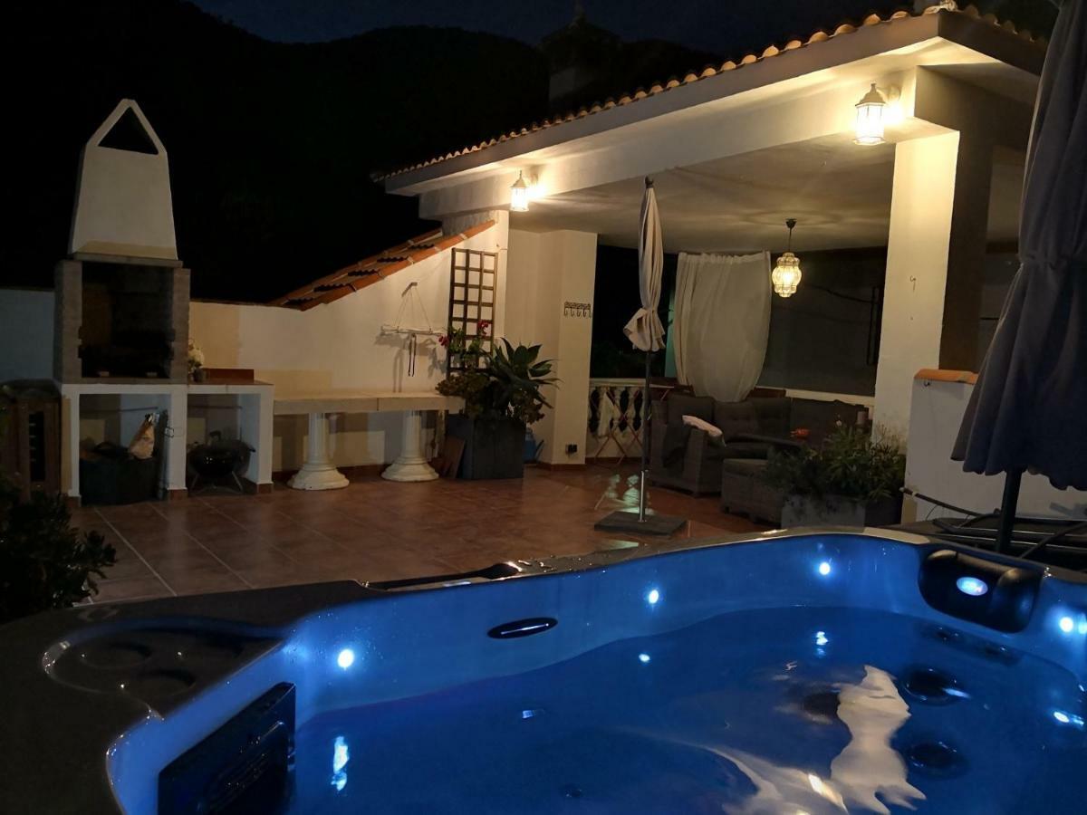 B&B Villa Deseada Periana Exteriör bild